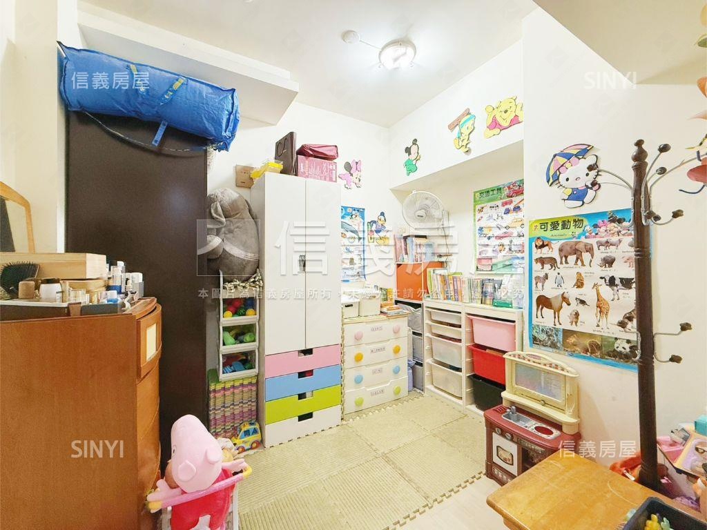 水築館屋況美四房房屋室內格局與周邊環境