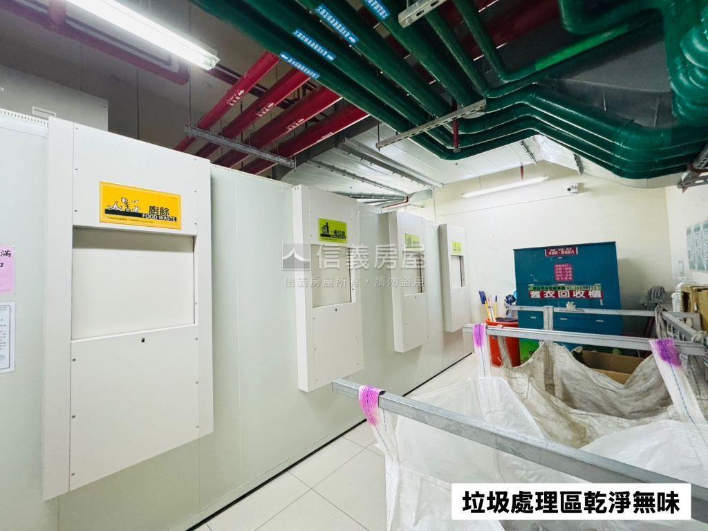新月天地學校河景三房車位房屋室內格局與周邊環境