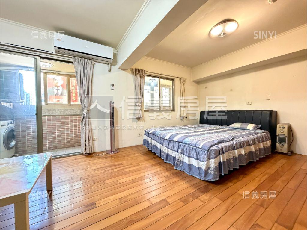 親愛龍邦大套房附車位房屋室內格局與周邊環境