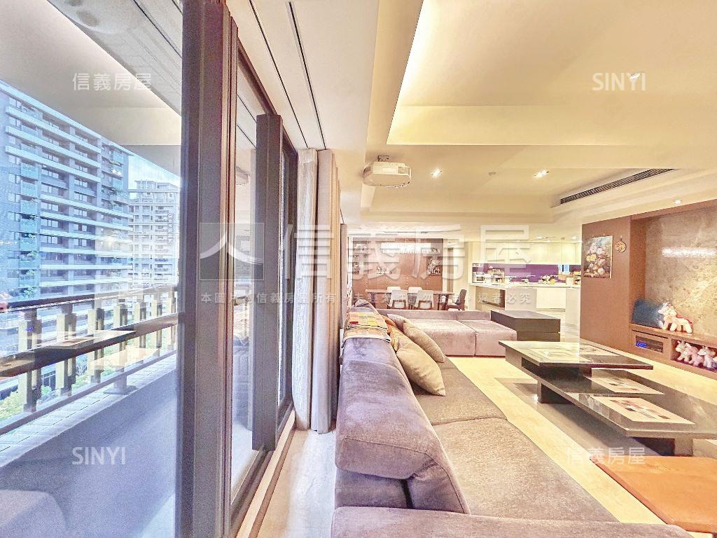 吉泰美高樓面頭前路美屋Ｄ房屋室內格局與周邊環境