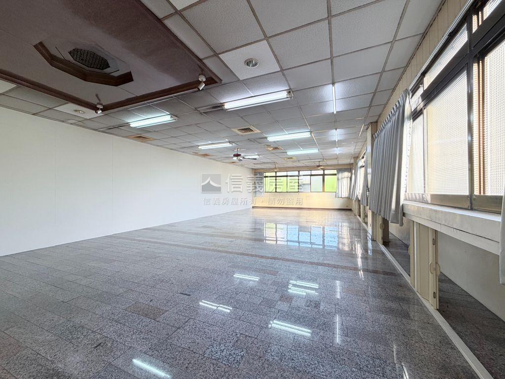 鎮北首席｜文龍東路旁企總房屋室內格局與周邊環境