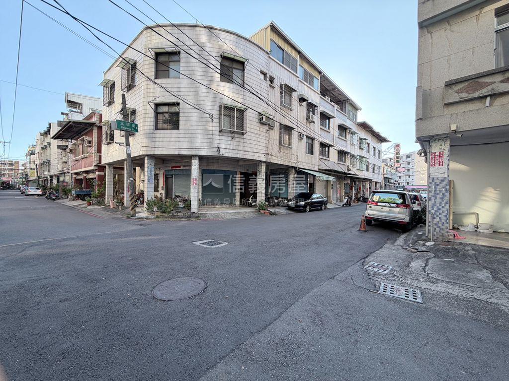 鎮北首席｜文龍東路旁企總房屋室內格局與周邊環境