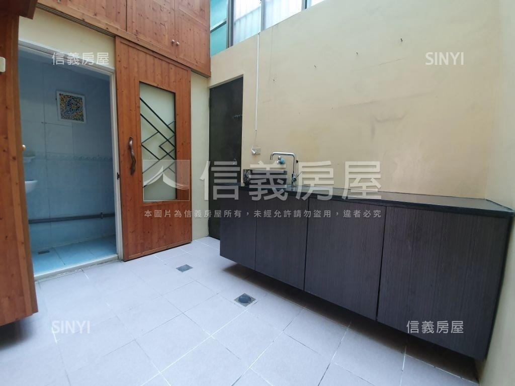 美術東四路正路金透店房屋室內格局與周邊環境
