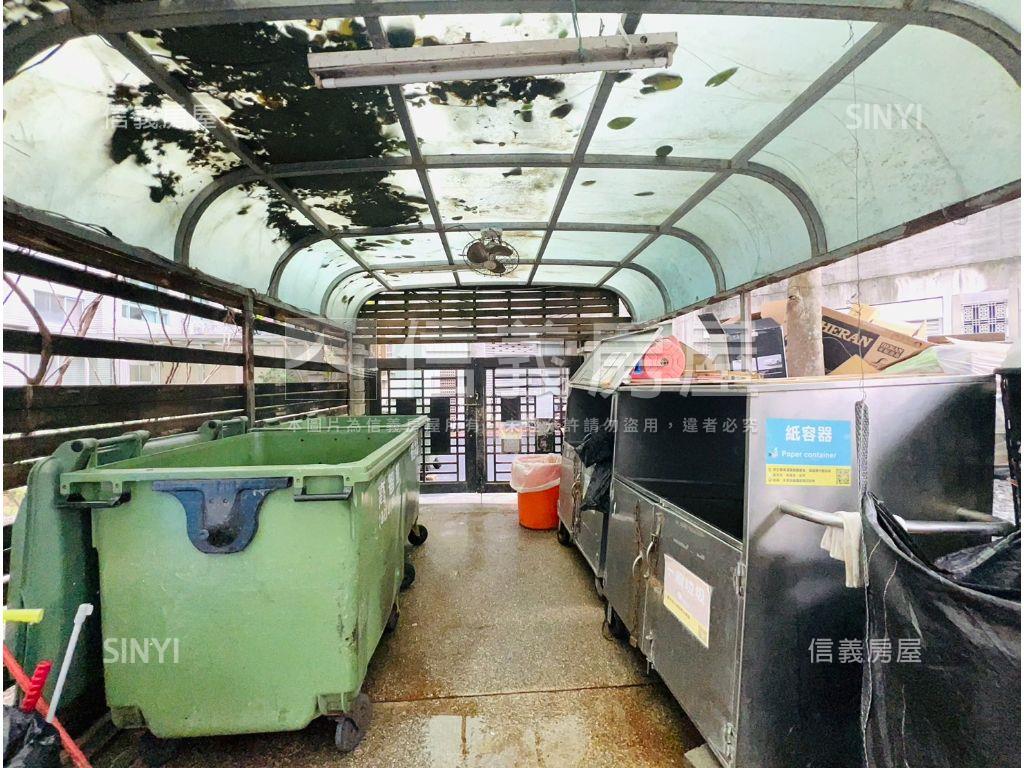 中蘆線電梯四房車位房屋室內格局與周邊環境