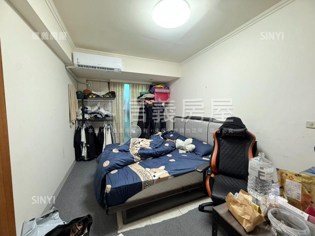 中山站商用公寓單價５字頭房屋室內格局與周邊環境
