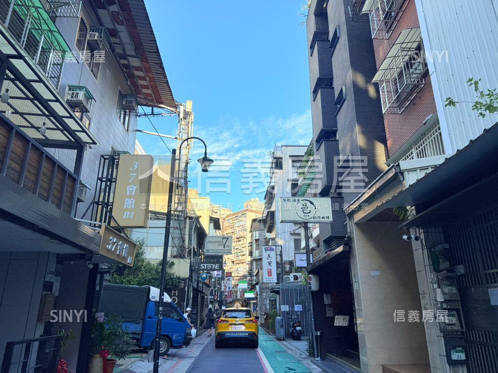 中山站商用公寓單價５字頭房屋室內格局與周邊環境