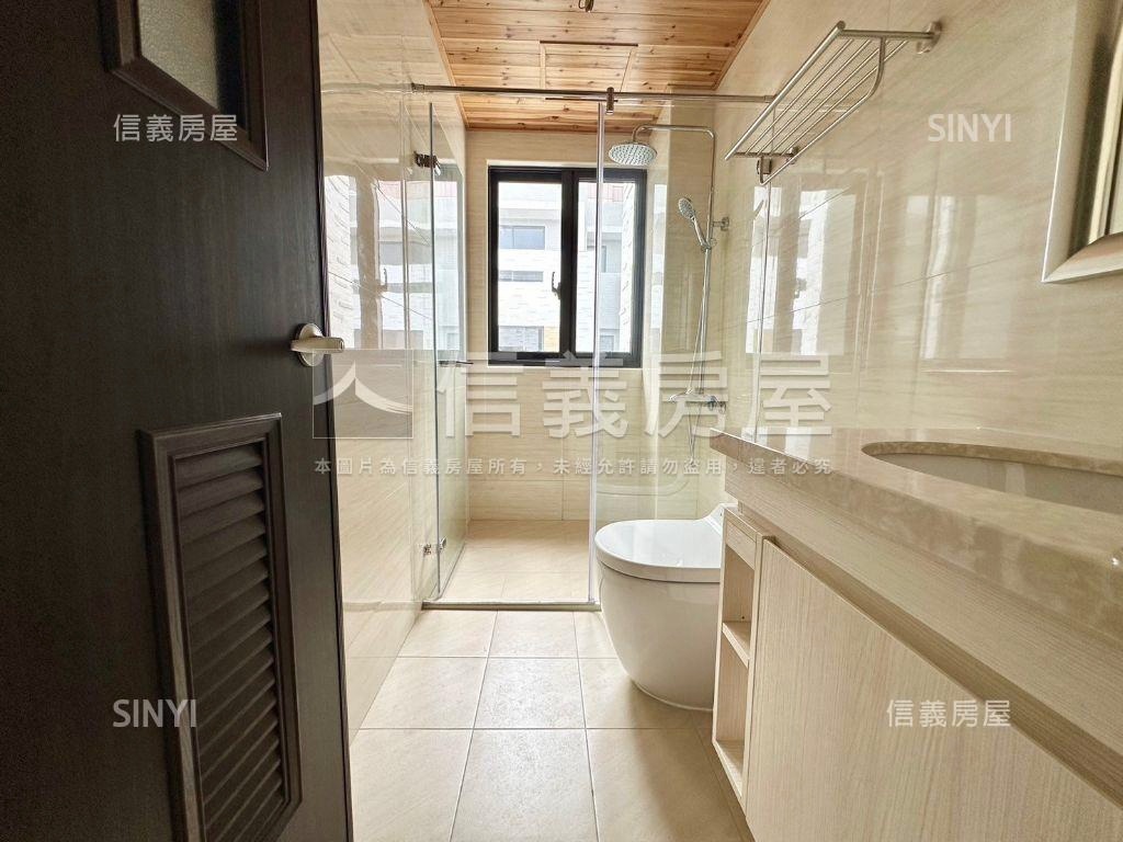 仁德全新大車庫別墅房屋室內格局與周邊環境