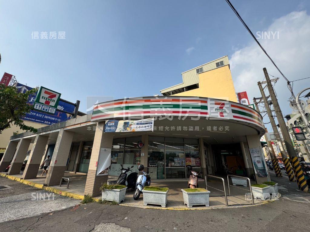 鳳山方正採光大３房房屋室內格局與周邊環境