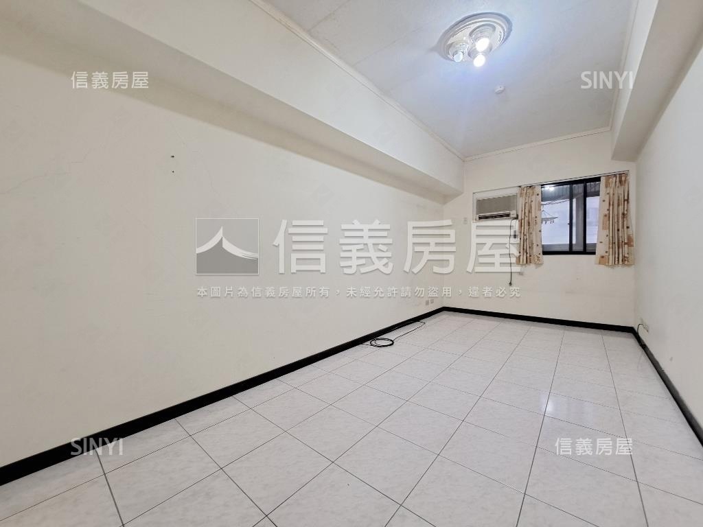 國泰建設兩房車位稀有釋出房屋室內格局與周邊環境