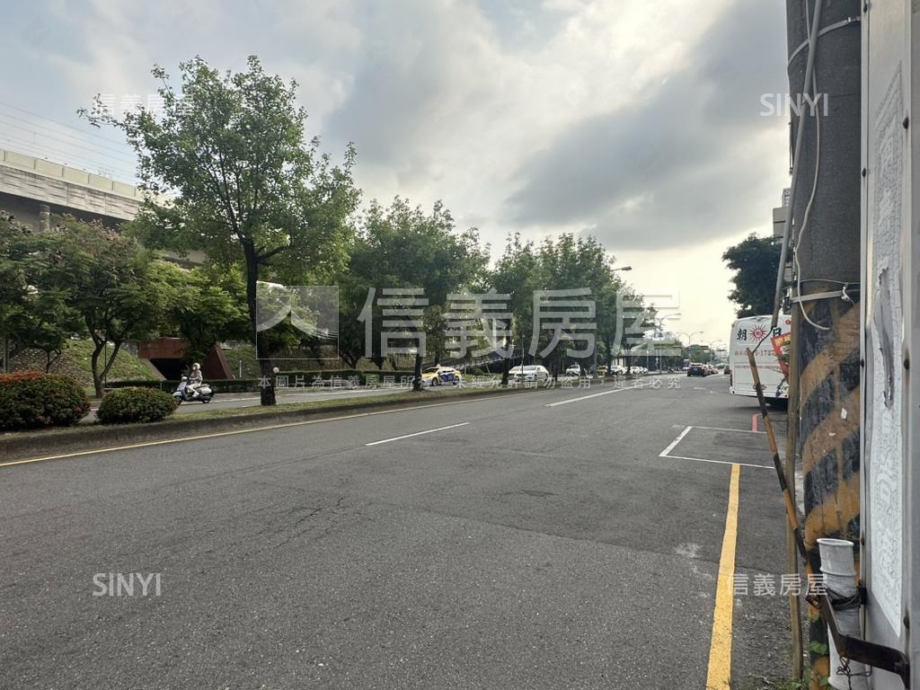 近台中車站大空間美屋房屋室內格局與周邊環境