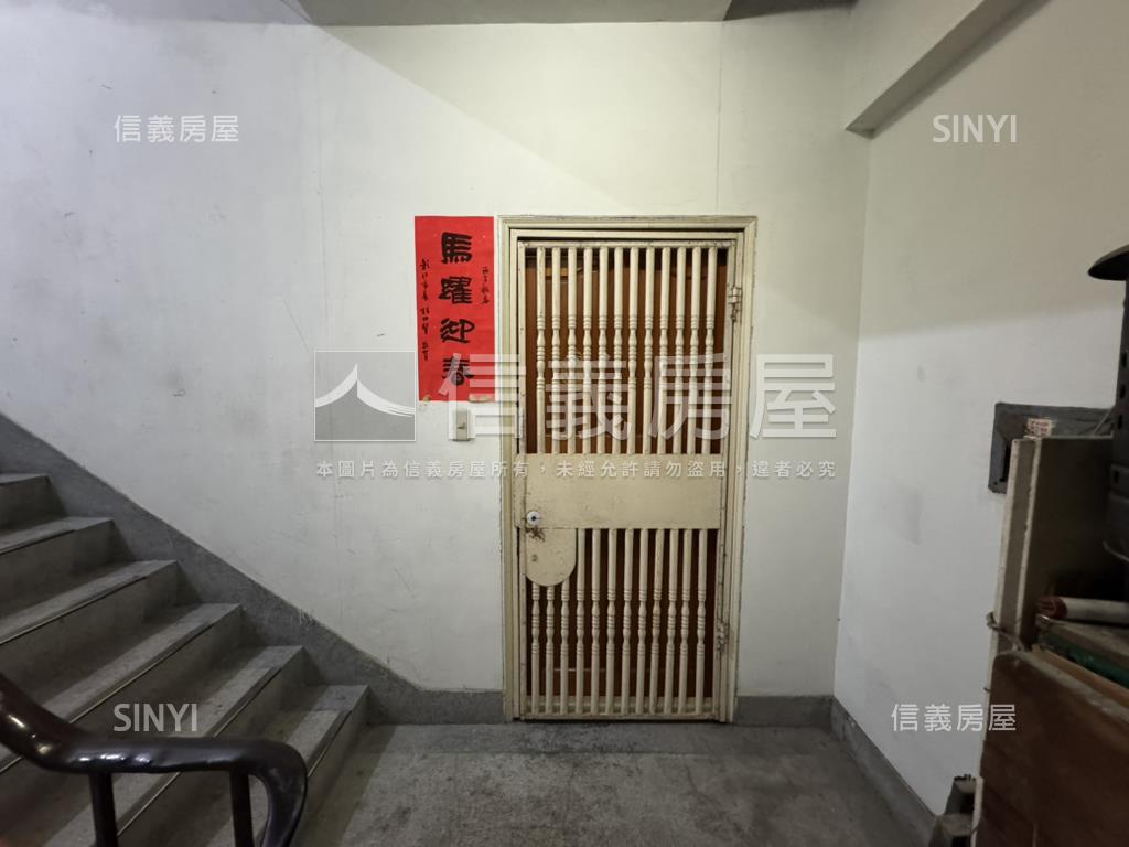 自強二樓免整理美寓房屋室內格局與周邊環境