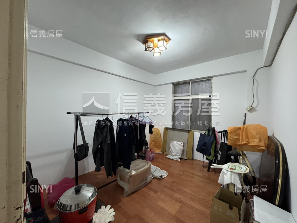 自強二樓免整理美寓房屋室內格局與周邊環境