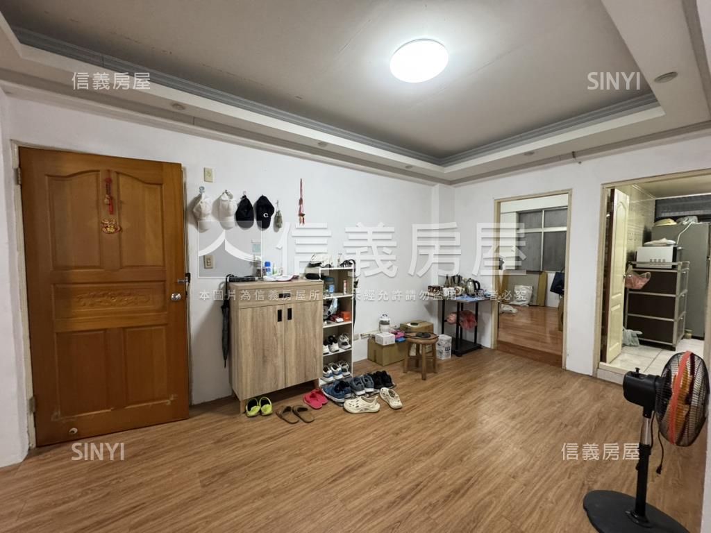 自強二樓免整理美寓房屋室內格局與周邊環境