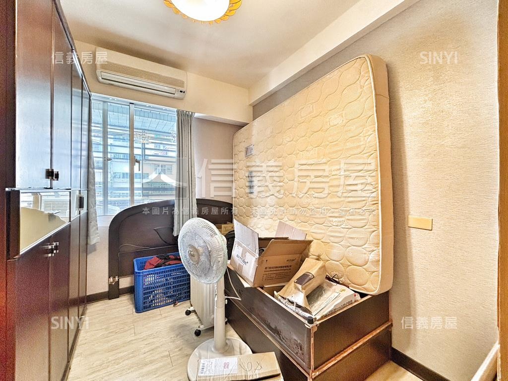 海揚稀有兩房面中庭房屋室內格局與周邊環境