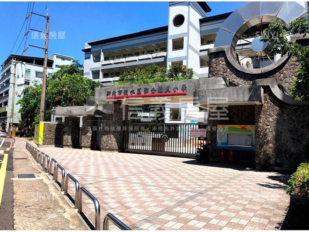 海揚稀有兩房面中庭房屋室內格局與周邊環境