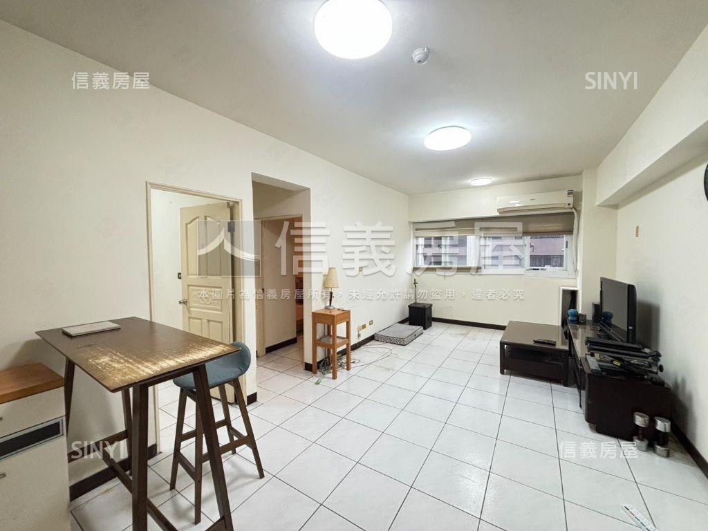 近內科稀有電梯兩房車位房屋室內格局與周邊環境