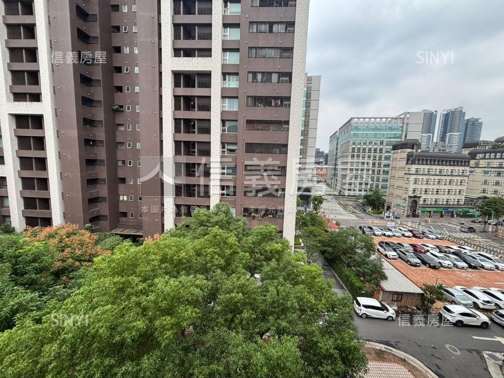 近內科稀有電梯兩房車位房屋室內格局與周邊環境