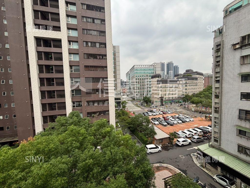 近內科稀有電梯兩房車位房屋室內格局與周邊環境