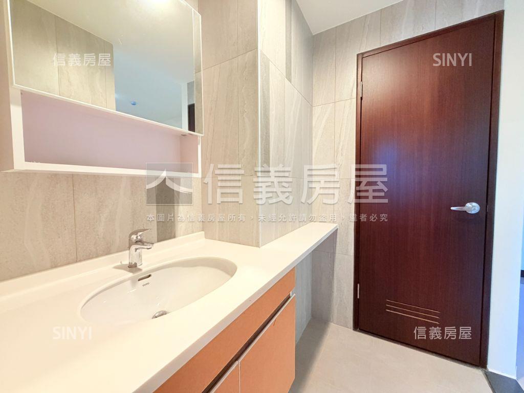 園中心＊成家三房房屋室內格局與周邊環境