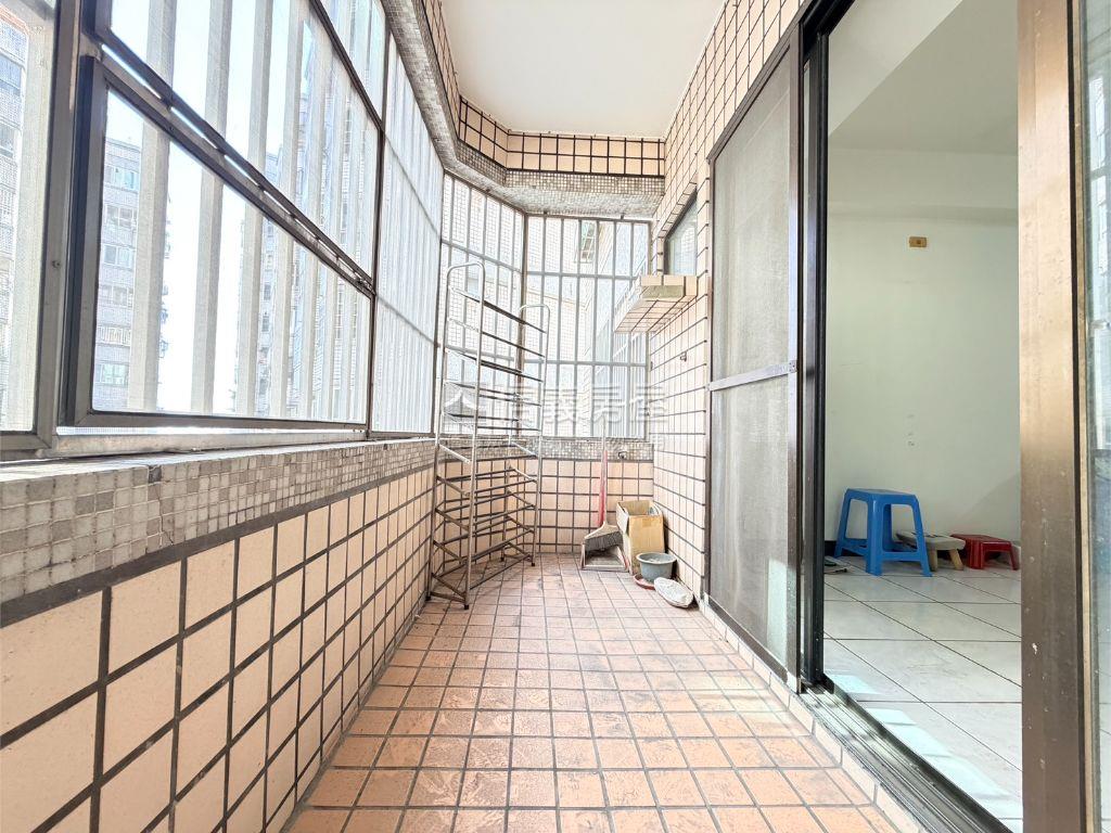 彰化市稀有４房低總價超推房屋室內格局與周邊環境