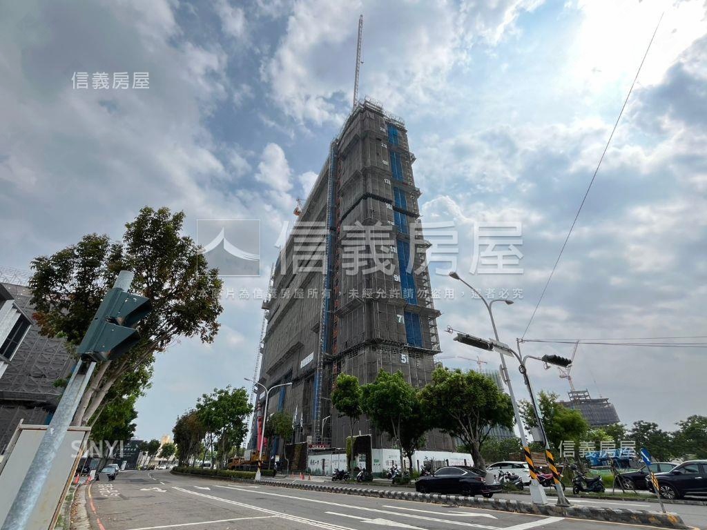 水湳雍悅一方Ｃ１棟１７樓房屋室內格局與周邊環境