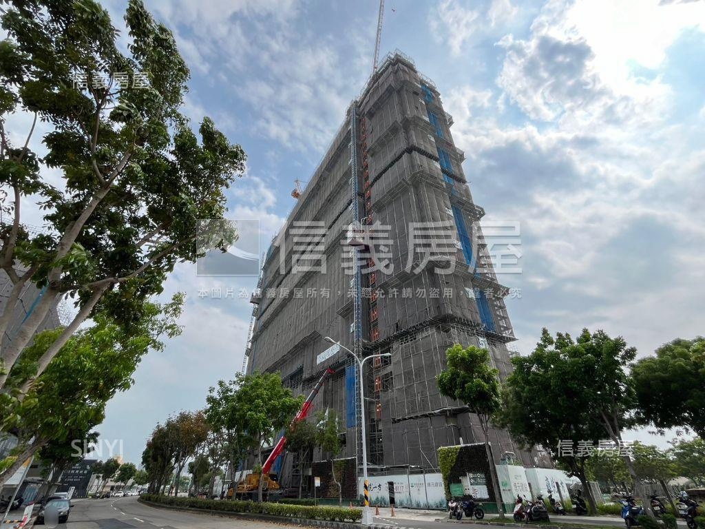 水湳雍悅一方Ｃ１棟１７樓房屋室內格局與周邊環境