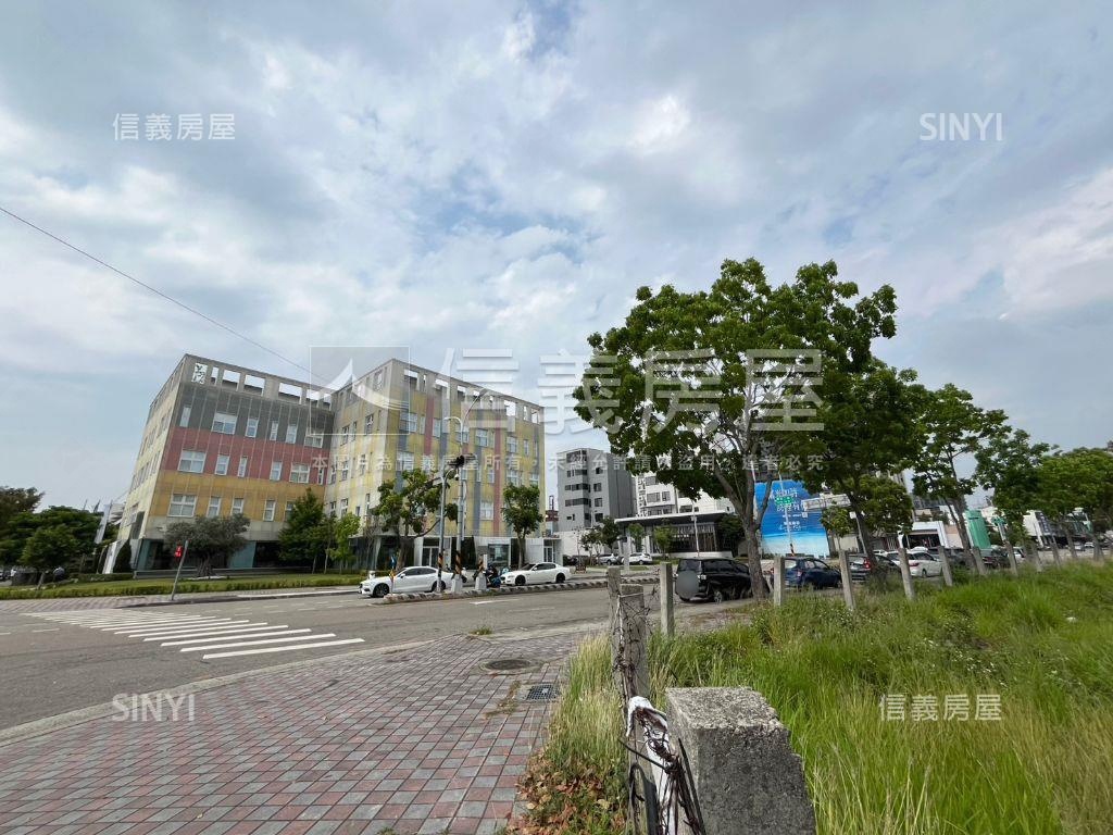 水湳雍悅一方Ｃ１棟１７樓房屋室內格局與周邊環境
