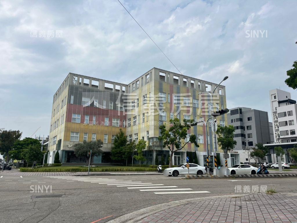 水湳雍悅一方Ｃ１棟１７樓房屋室內格局與周邊環境