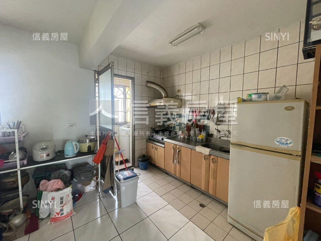 華興溫馨大兩房房屋室內格局與周邊環境