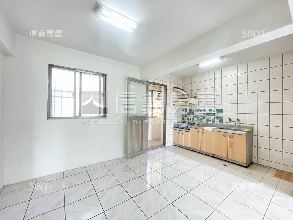 華興溫馨大兩房房屋室內格局與周邊環境