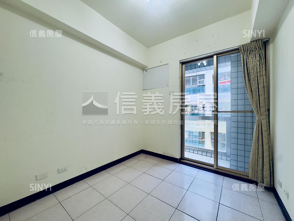 三民捷運民權巨星三房房屋室內格局與周邊環境