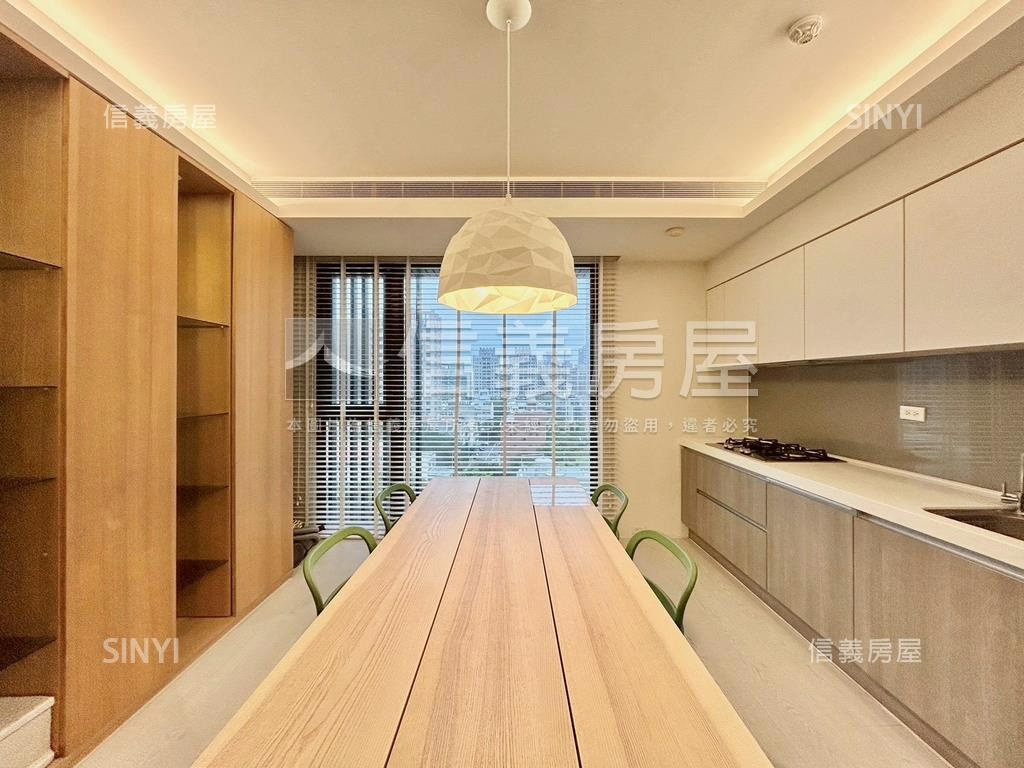 百萬精裝戶˙大硯俬見方房屋室內格局與周邊環境