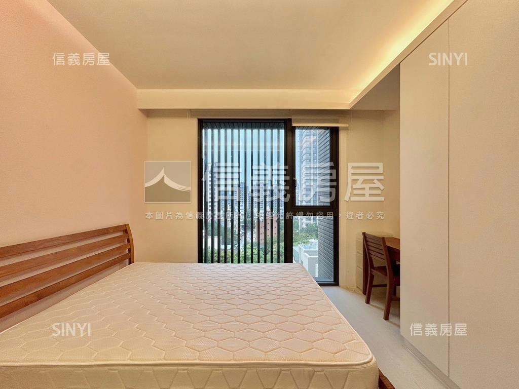 百萬精裝戶˙大硯俬見方房屋室內格局與周邊環境