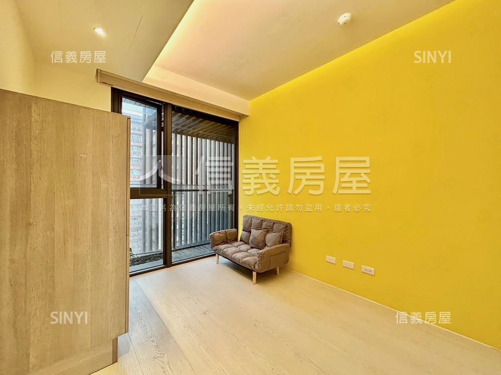 百萬精裝戶˙大硯俬見方房屋室內格局與周邊環境