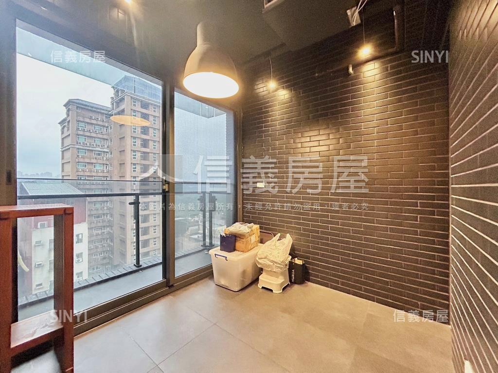 百萬精裝戶˙大硯俬見方房屋室內格局與周邊環境