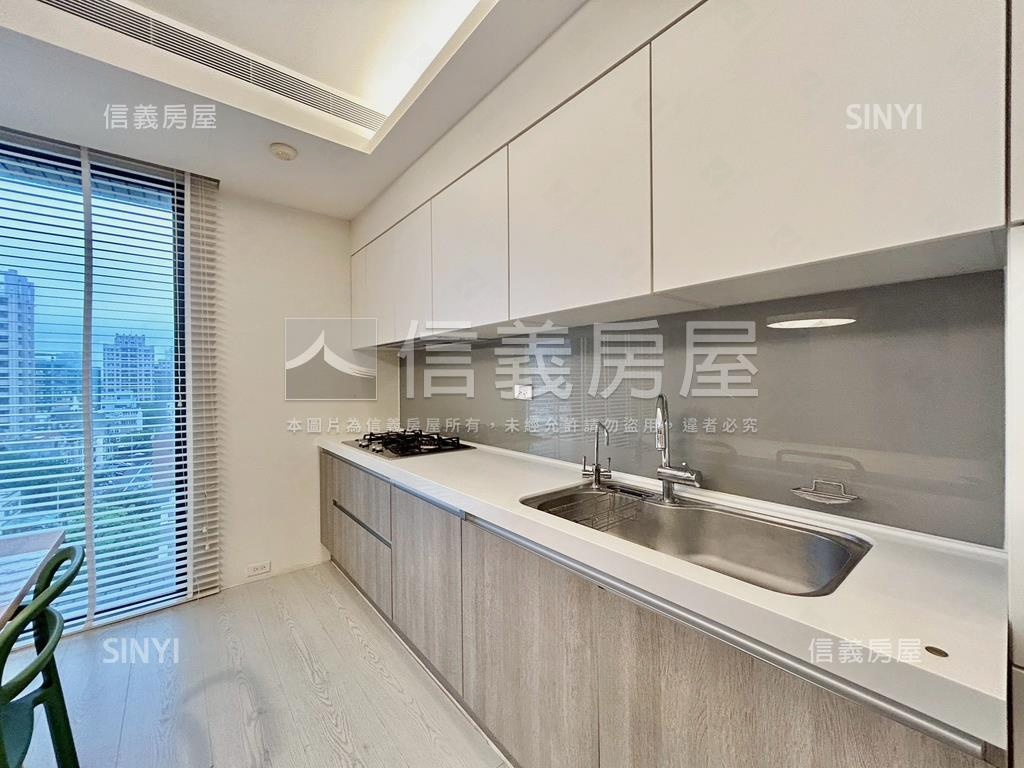 百萬精裝戶˙大硯俬見方房屋室內格局與周邊環境