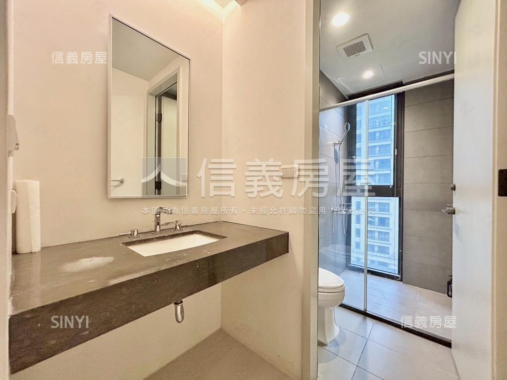 百萬精裝戶˙大硯俬見方房屋室內格局與周邊環境