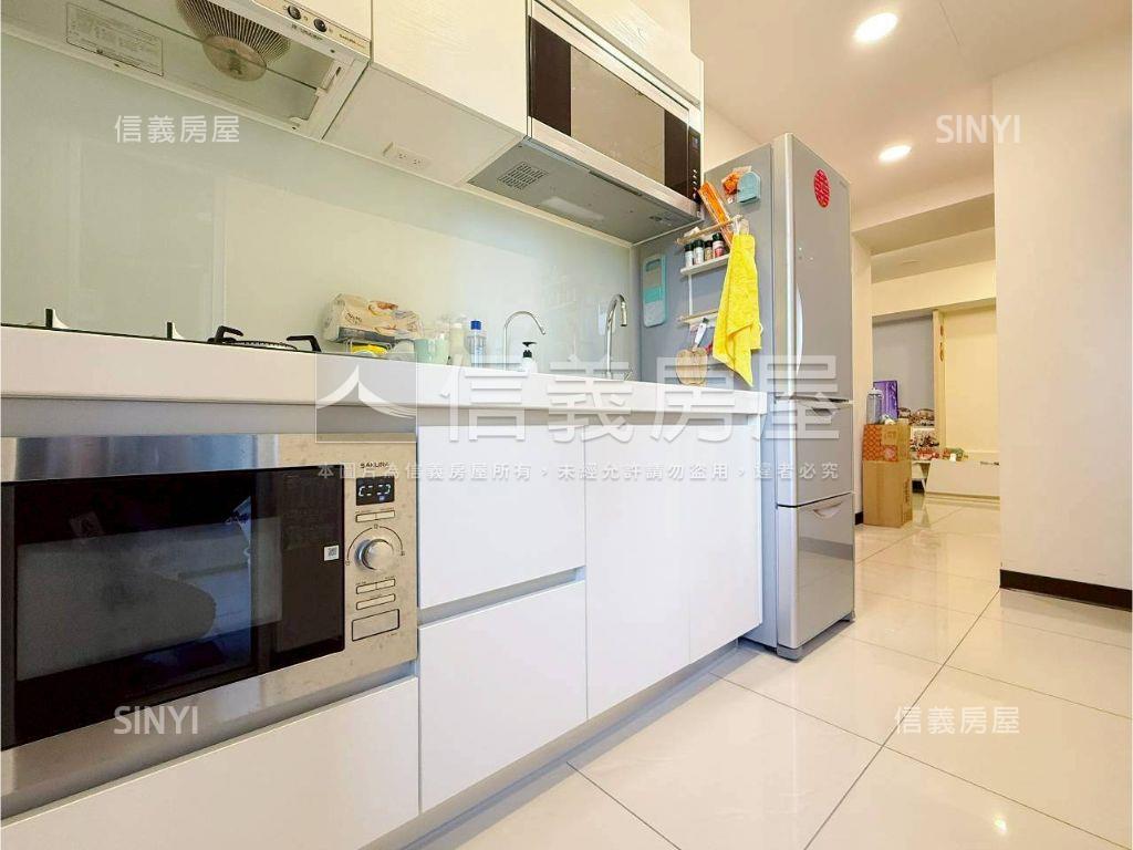 副都心重劃區優質好案房屋室內格局與周邊環境