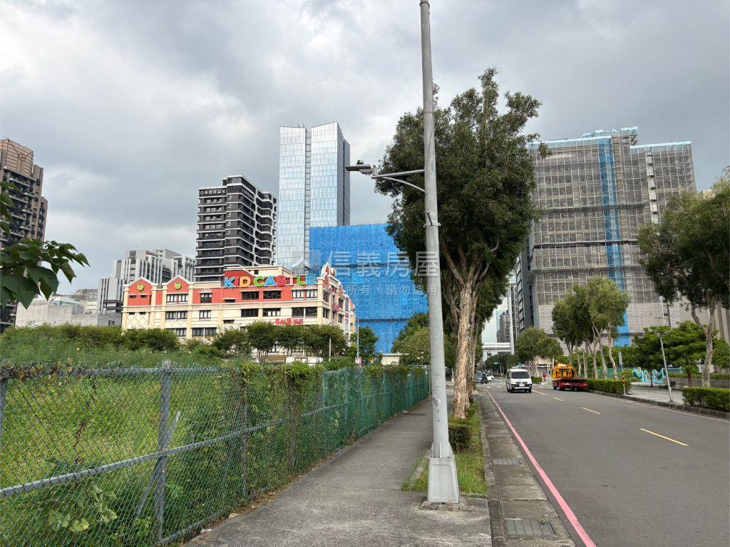 副都心重劃區優質好案房屋室內格局與周邊環境