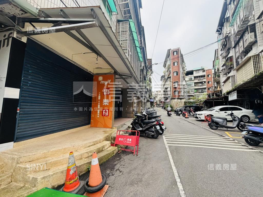 天祥街整棟出售房屋室內格局與周邊環境