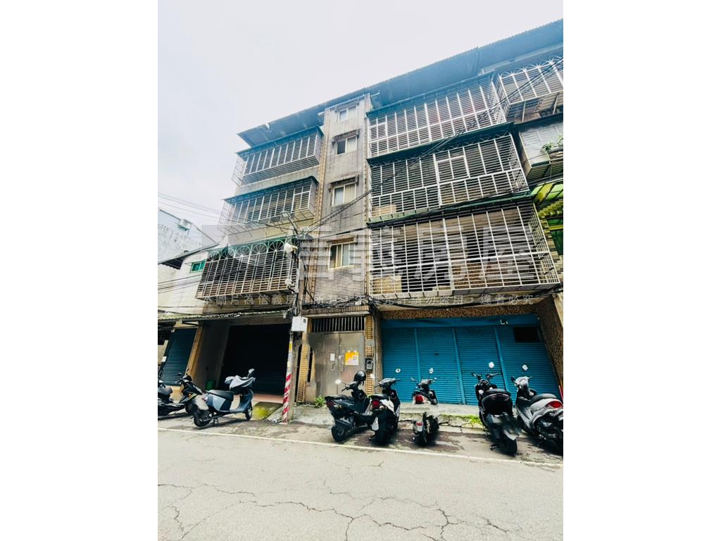 天祥街整棟出售房屋室內格局與周邊環境