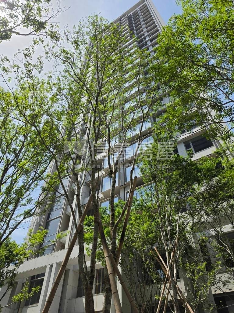 華固上文林／帝景次頂樓房屋室內格局與周邊環境