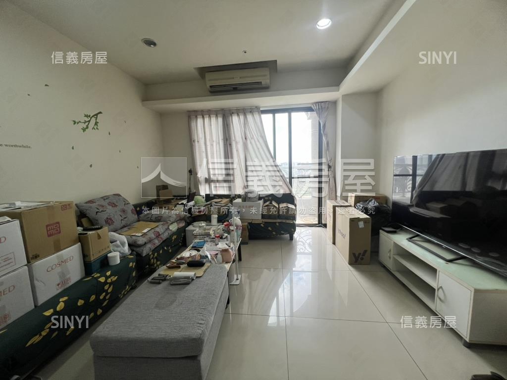 鉑金苑高樓層稀有釋出房屋室內格局與周邊環境