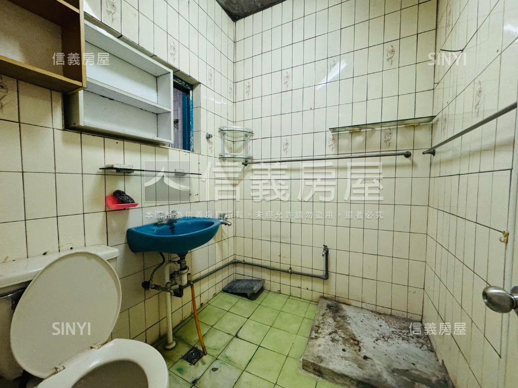 亞東捷運公寓２樓房屋室內格局與周邊環境