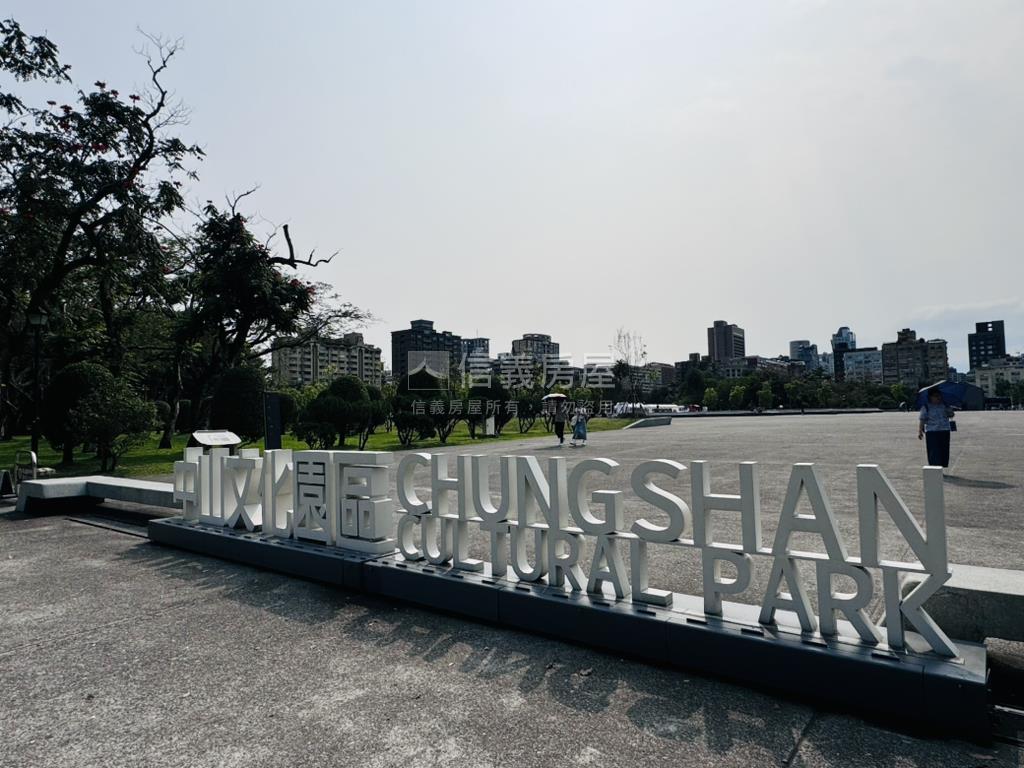 預售仁愛玉璽次高樓Ａ戶房屋室內格局與周邊環境