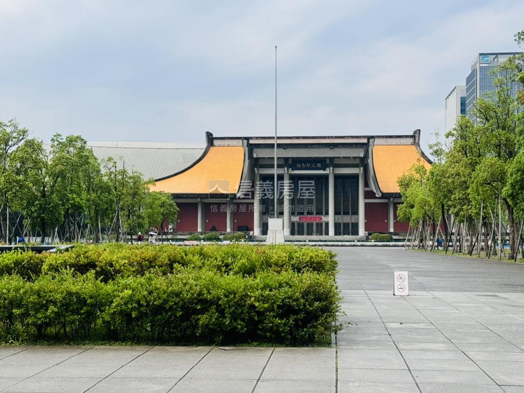 預售仁愛玉璽次高樓Ａ戶房屋室內格局與周邊環境