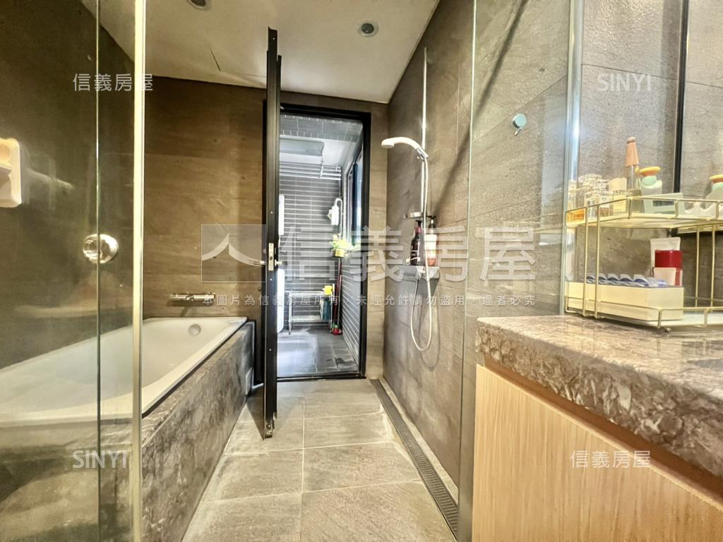 三輝都匯高樓景觀２房房屋室內格局與周邊環境