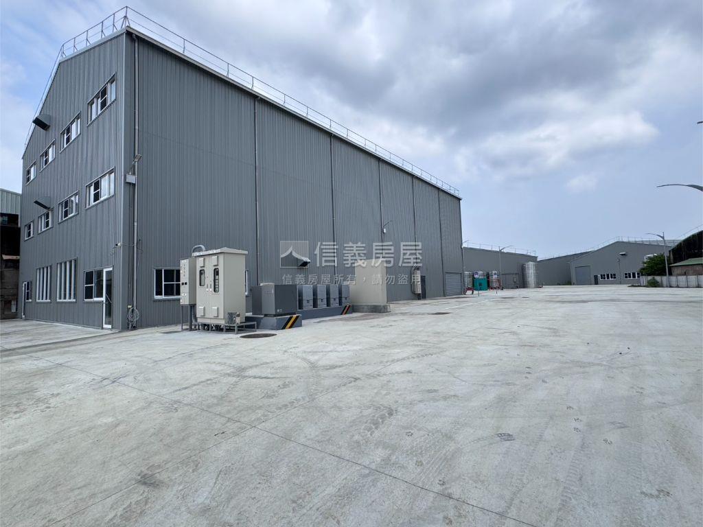 台南新營５４１０坪廠房房屋室內格局與周邊環境