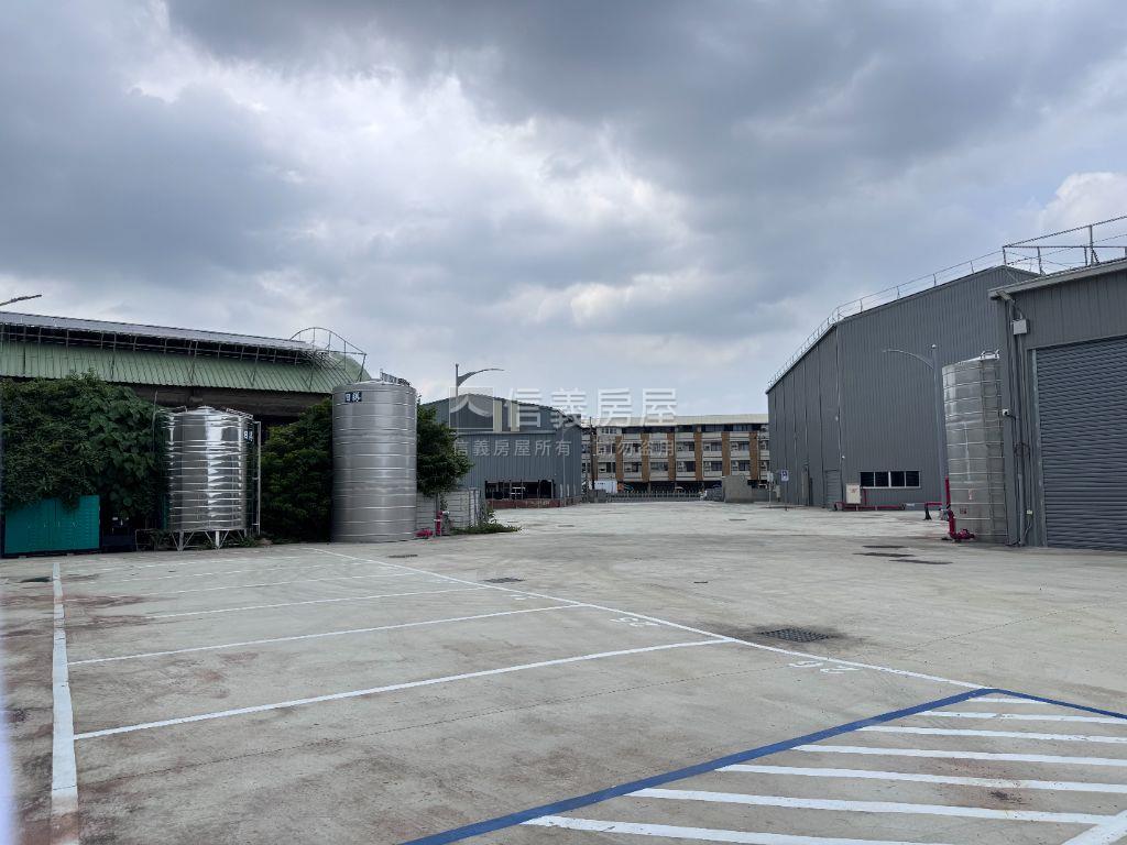 台南新營５４１０坪廠房房屋室內格局與周邊環境