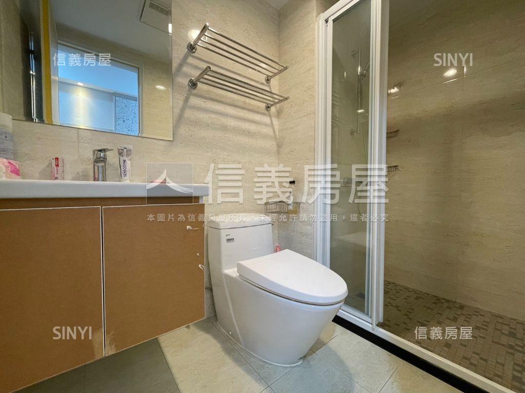 仁德裝潢美居平車房屋室內格局與周邊環境